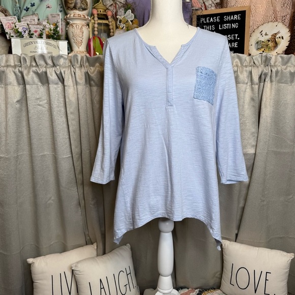 Chico's Relaxed Blue Top with Mandarin Collar Size Medium with Lace Design - Picture 2 of 13